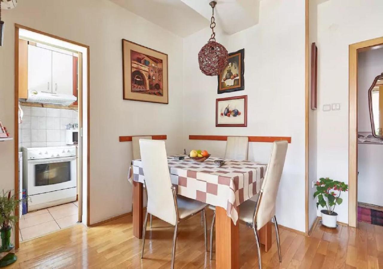 Апартаменты Bohemian Quarter / City Park, Free Parking Скопье Экстерьер фото